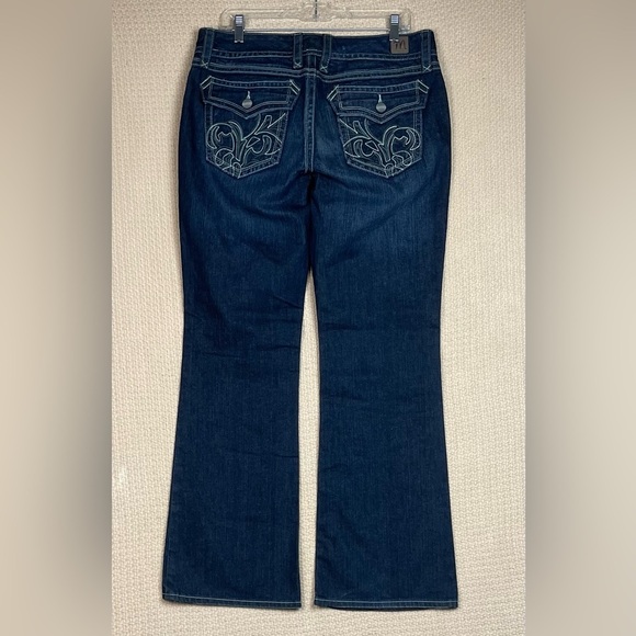 Madison Jeans Womens Size 11/12 Stretch  with Embroidered Pockets - Picture 1 of 12